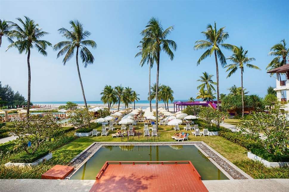 apsara-beachfront-resort-villa-takua-pa-thailand