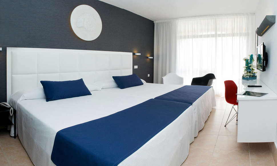 hotel-evenia-olympic-garden-lloret-de-mar-spanje