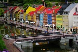 Ontdek Legoland Denemarken en het luxe 4 sterren Legoland Hotel
