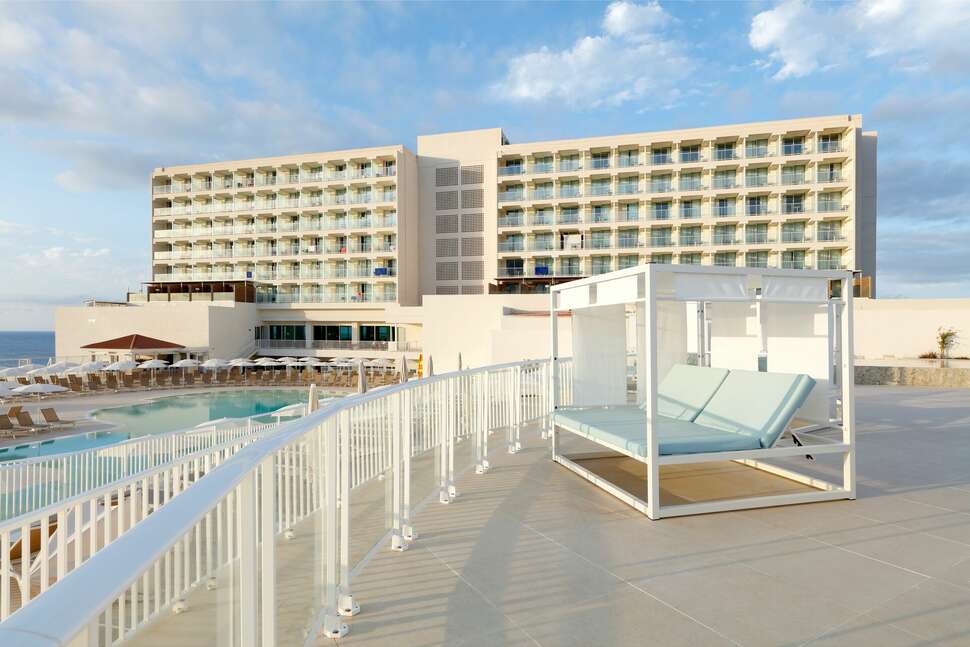 palladium-hotel-menorca-arenal-d-en-castell-spanje