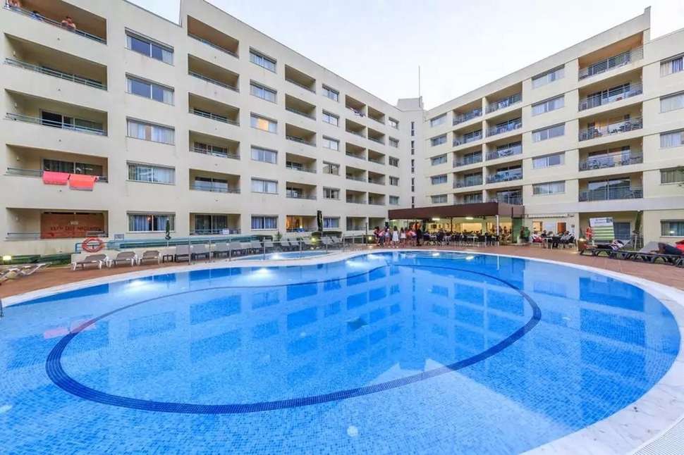 the-patio-suite-hotel-aldeia-das-acoteias-portugal