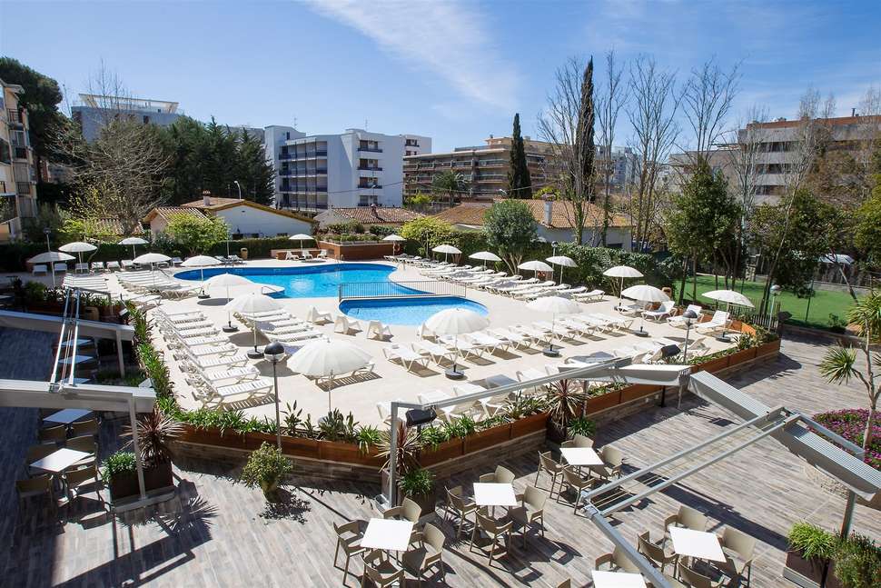 aparthotel-cye-holiday-centre-salou-spanje