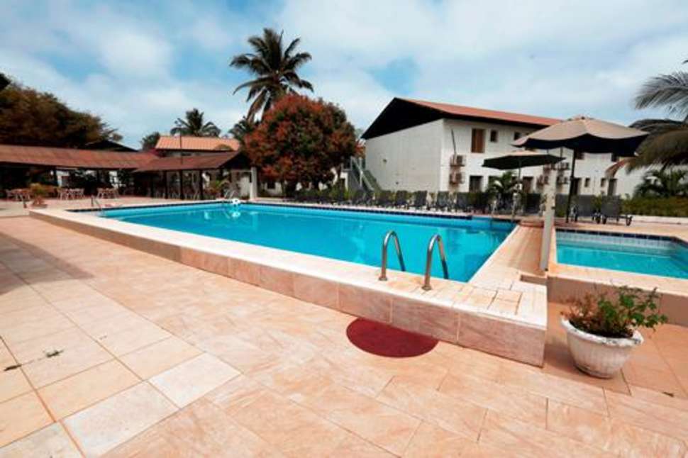 bungalow-beach-hotel-kotu-gambia