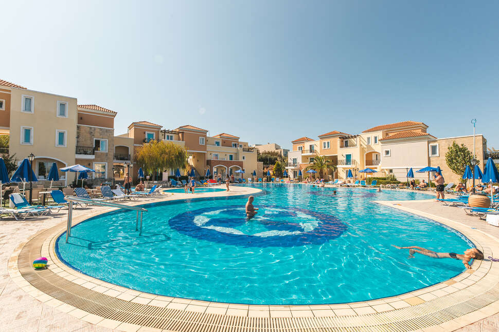 chrispy-waterpark-resort-kolimbari-kreta