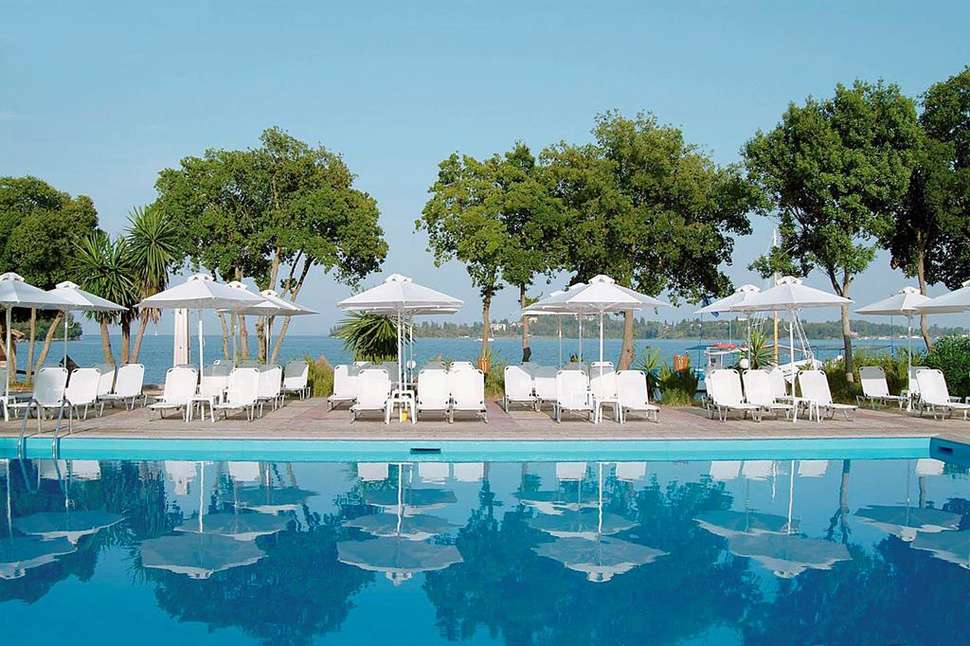 dreams-corfu-resort-spa-gouvia-corfu