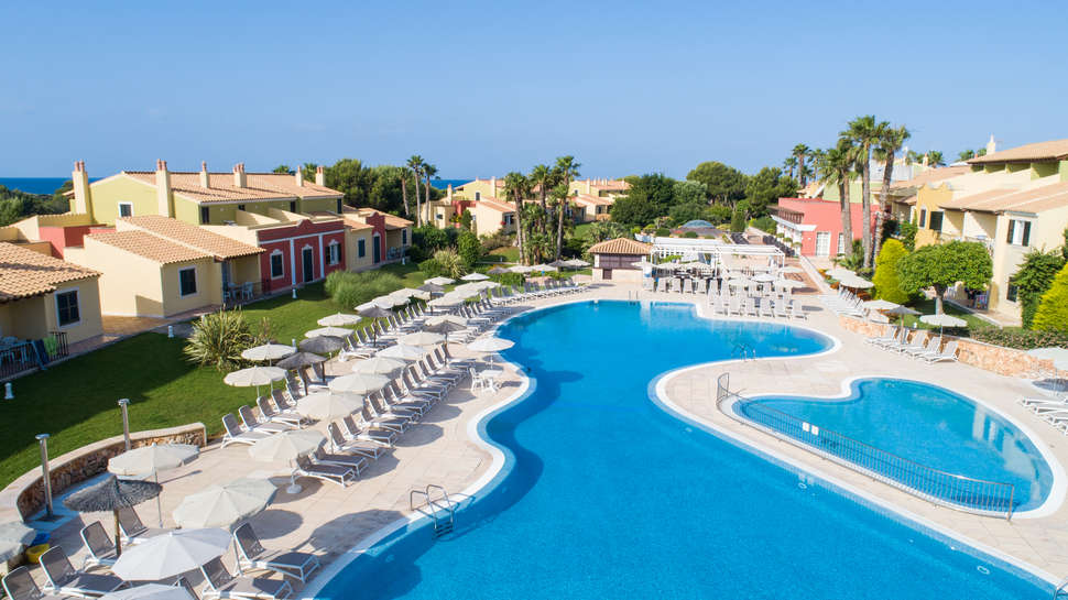 grupotel-playa-club-cala-n-bosch-menorca