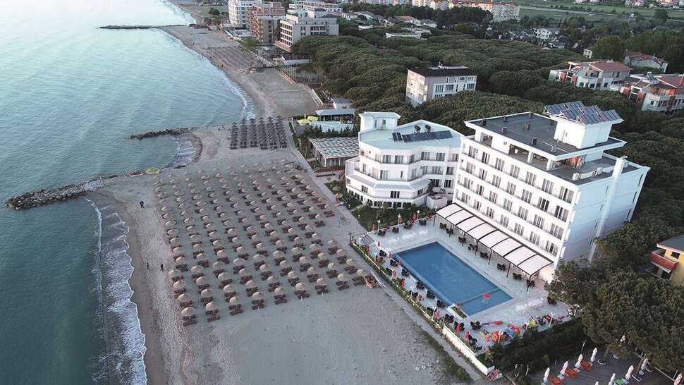 hotel-elesio-golem-albanie