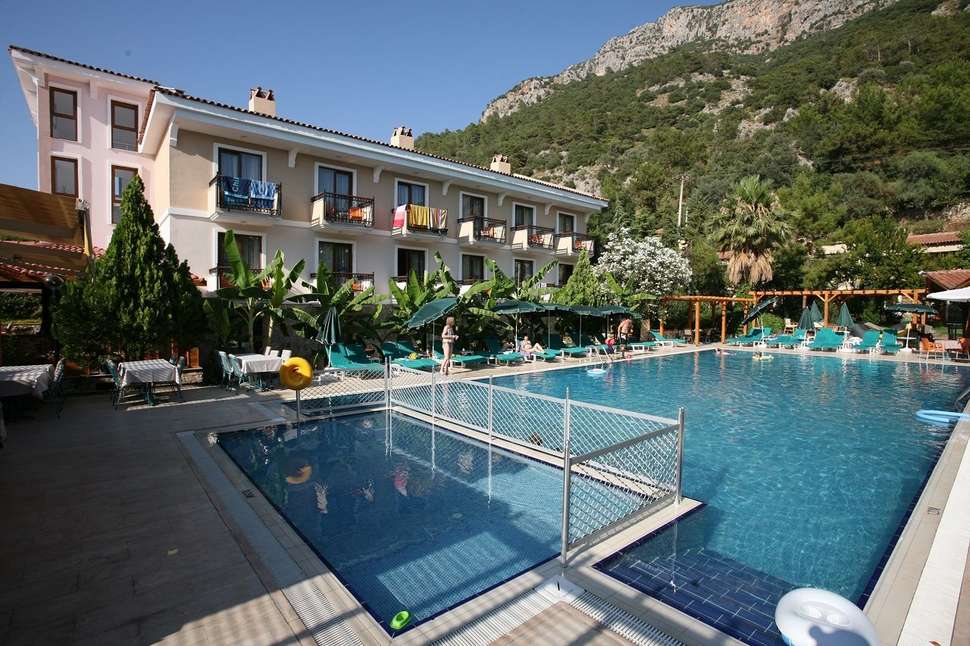 perdikia-beach-hotel-oludeniz-turkije