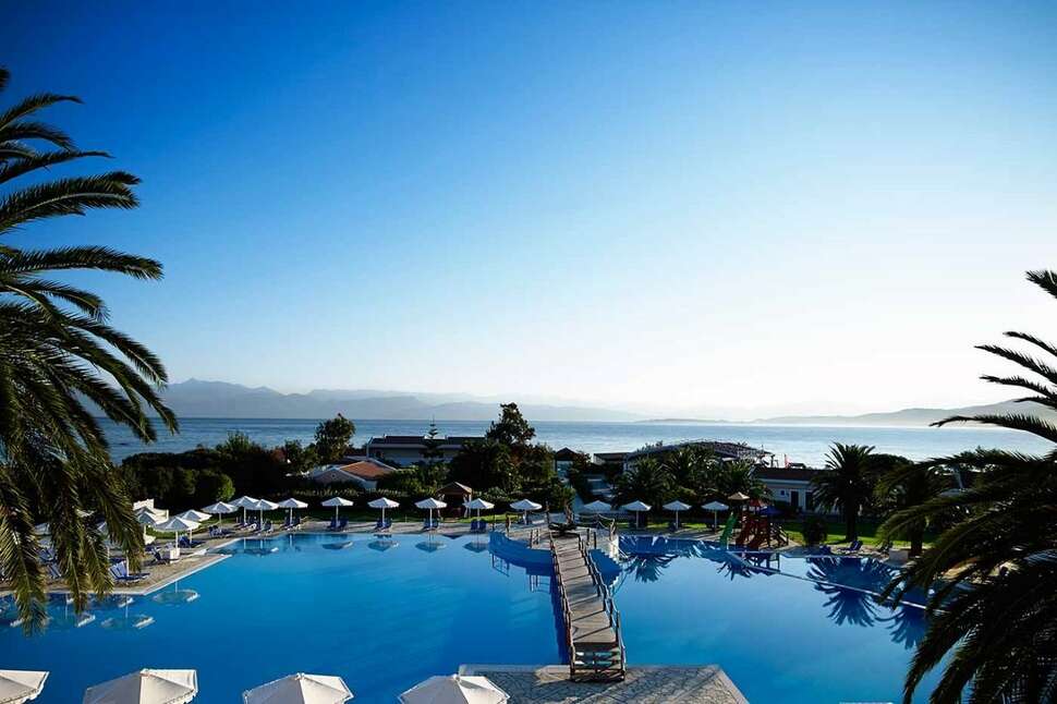 roda-beach-resort-spa-roda-corfu