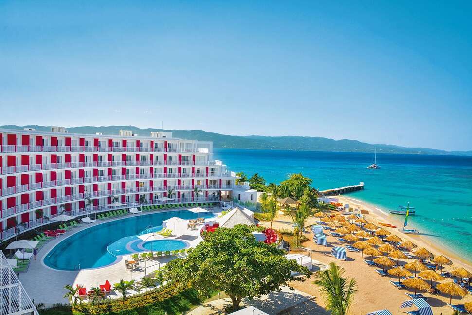 royal-decameron-cornwall-beach-montego-bay-jamaica