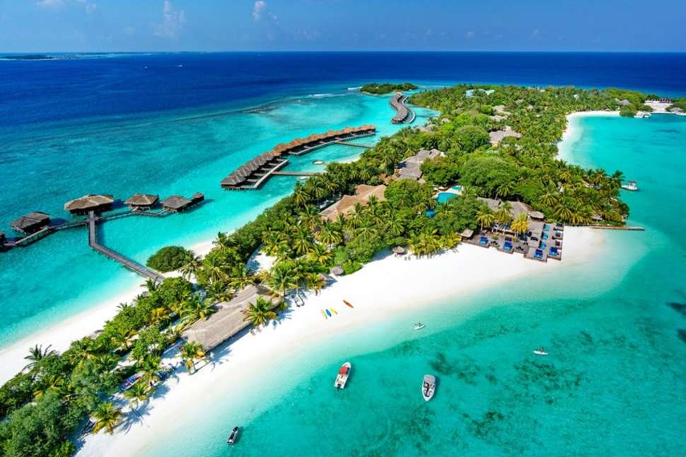 sheraton-maldives-full-moon-resort-spa-furanafushi-malediven