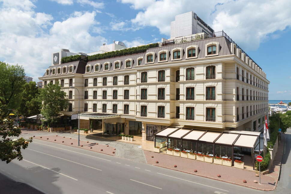 wyndham-grand-istanbul-kalamis-marina-hotel-kadikoy-turkije