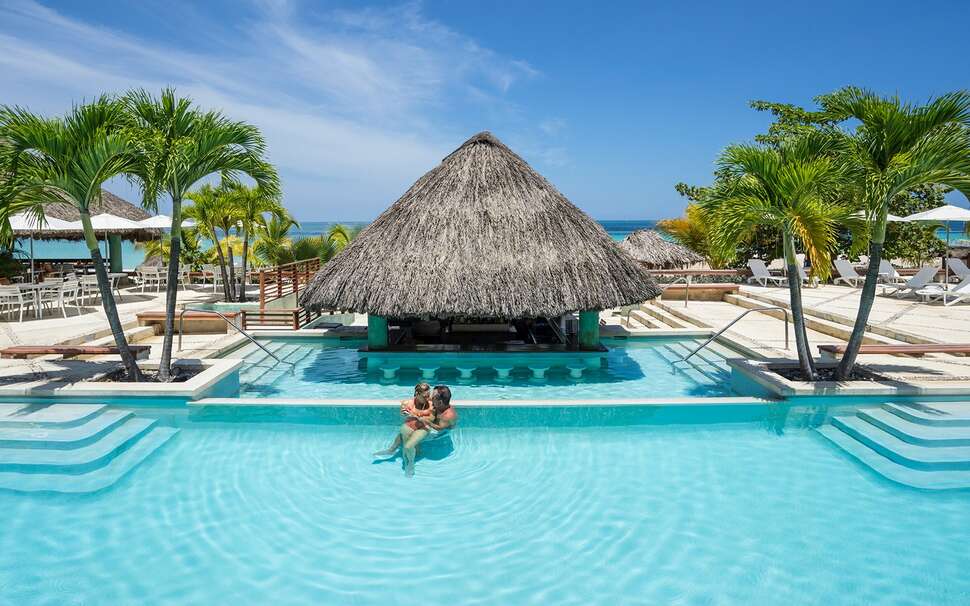hotel-couples-swept-away-negril-jamaica