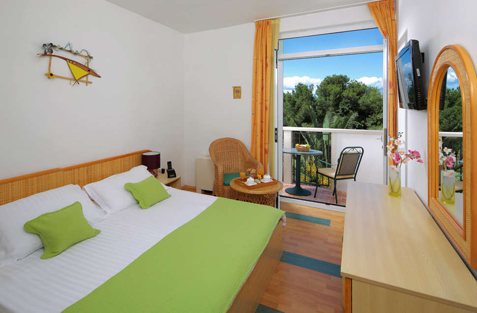 hotel-villa-adriatica-supetar-kroatie