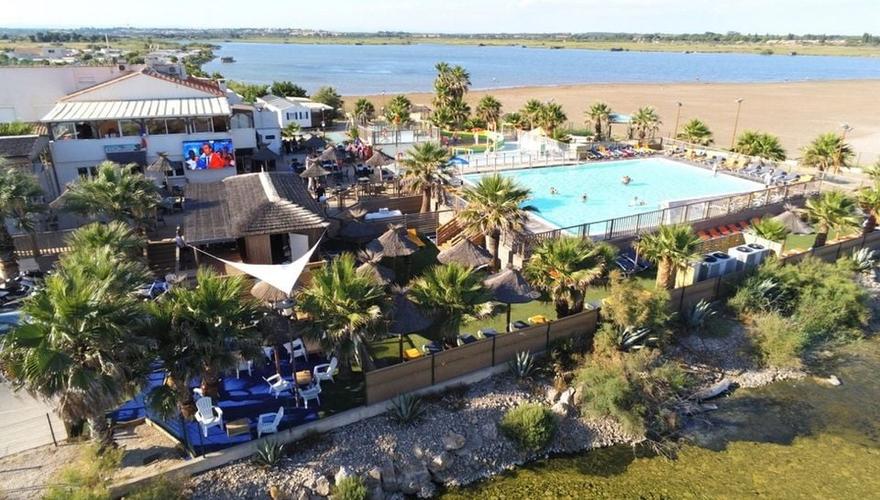 camping-bleu-marine-serignan-languedoc-roussillon