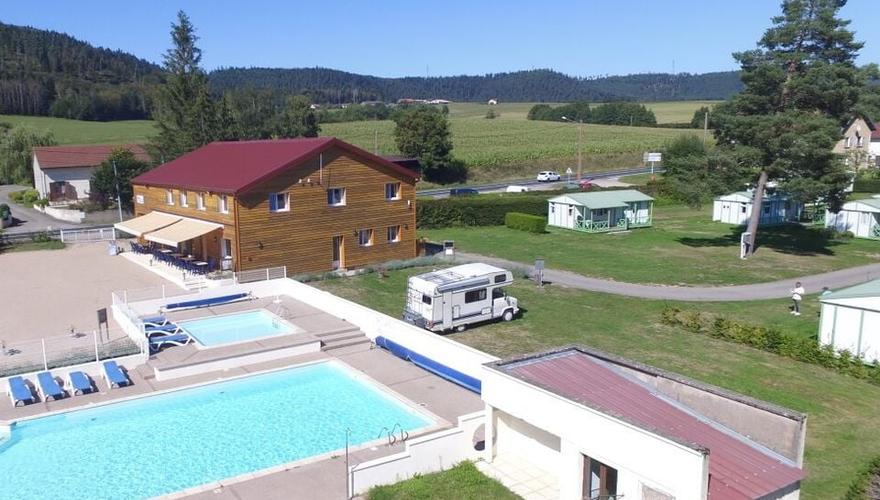 camping-les-pinasses-la-chapelle-devant-bruyeres-lotharingen