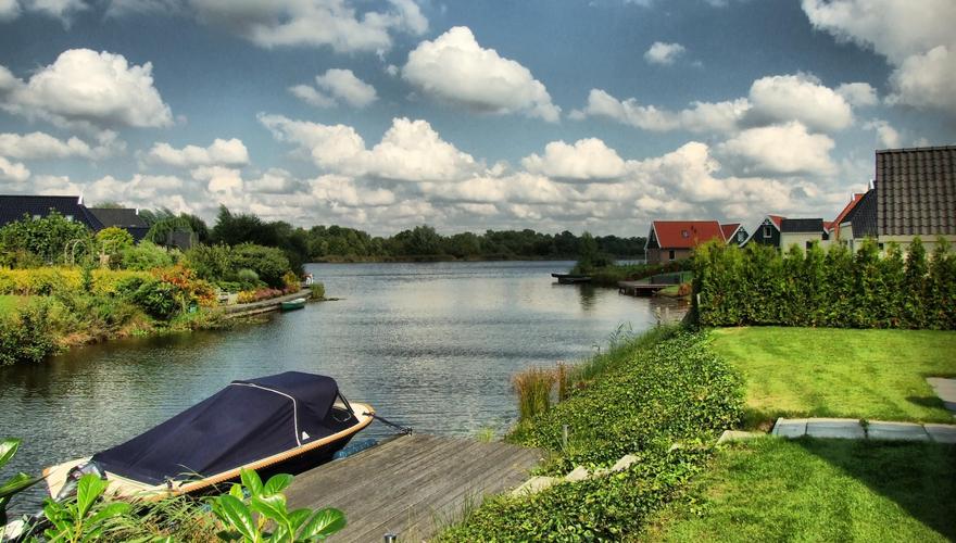 vakantiepark-emslandermeer-vlagtwedde-groningen