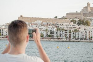 9 x de leukste badplaatsen op Ibiza