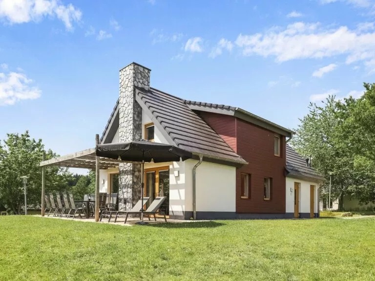 Bungalow 12-personen bij Landal Hochwald
