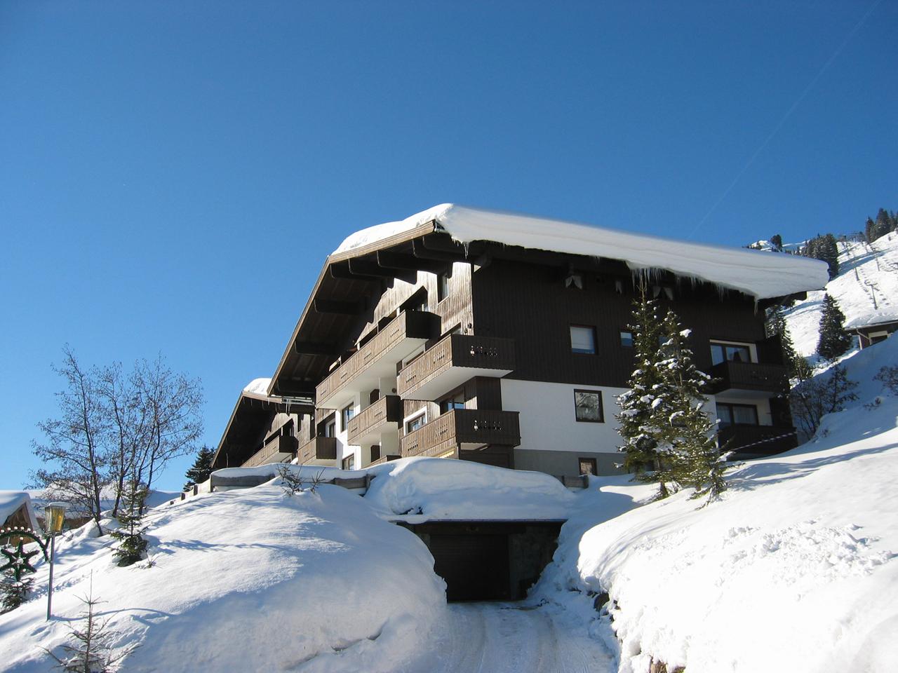 wintersport Almdorf Homes Königsleiten