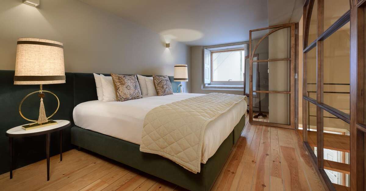 Condes de Azevedo Palace