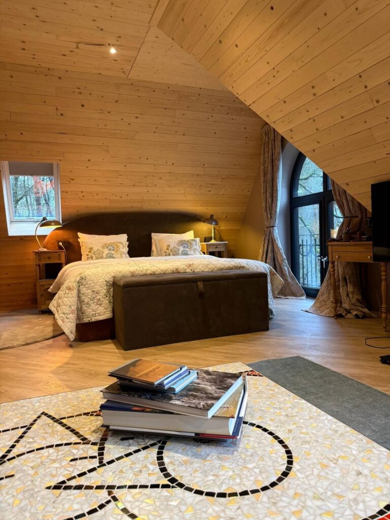 room tour hotel bent