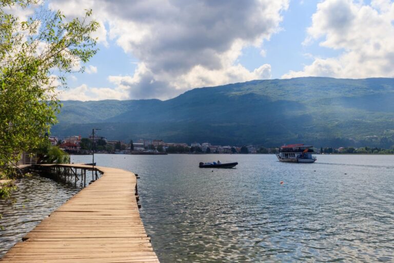 10 bezienswaardigheden rond het Meer van Ohrid