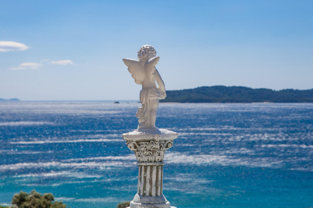 uitzicht over de kust van athene