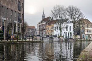 12 bezienswaardigheden in Schiedam die je moet bekijken!