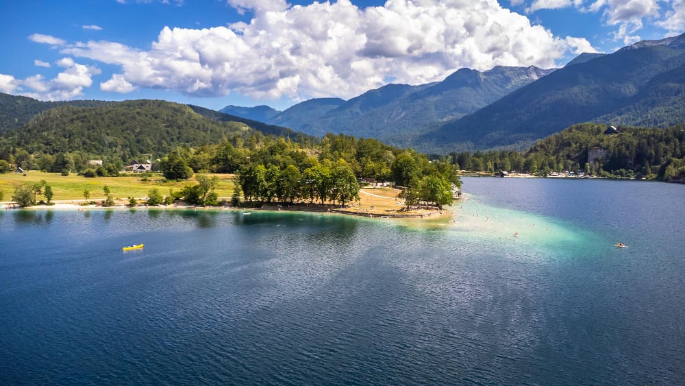 Meer van Bohinj, Slovenië