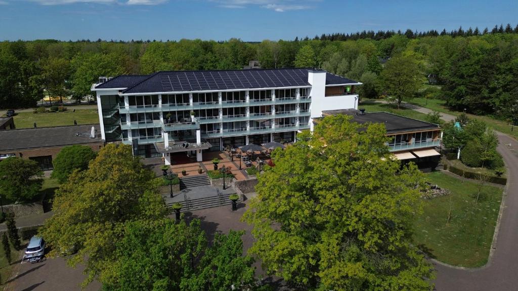 Fletcher Familiehotel De Hunzebergen