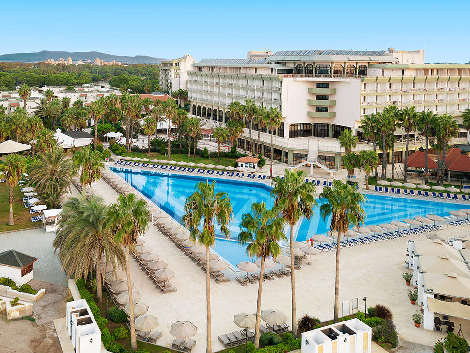 Adora Hotel & Resort