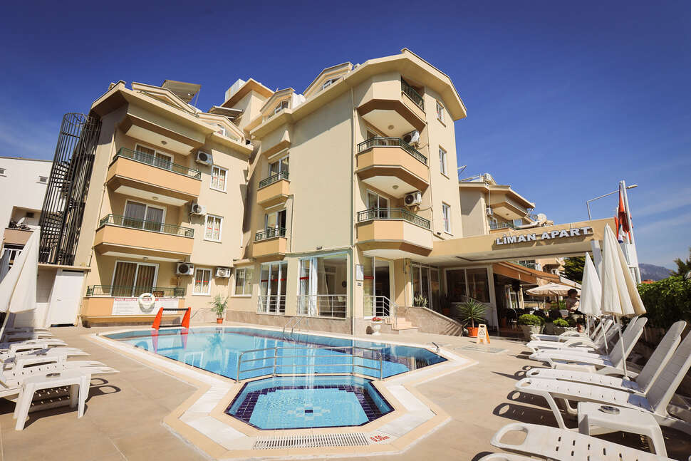 Aparthotel Liman