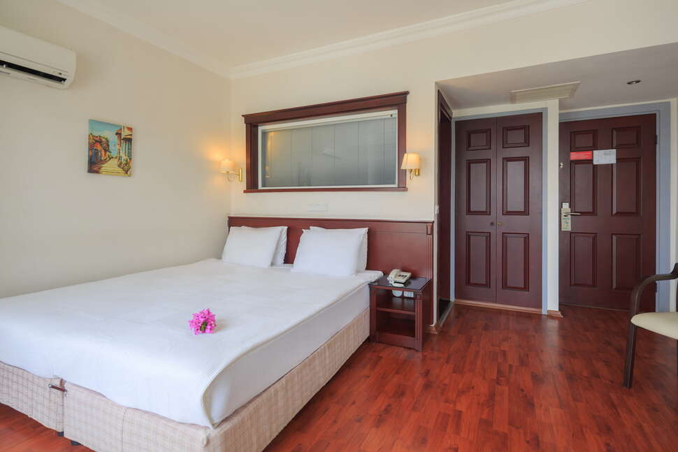 Ata Park Hotel