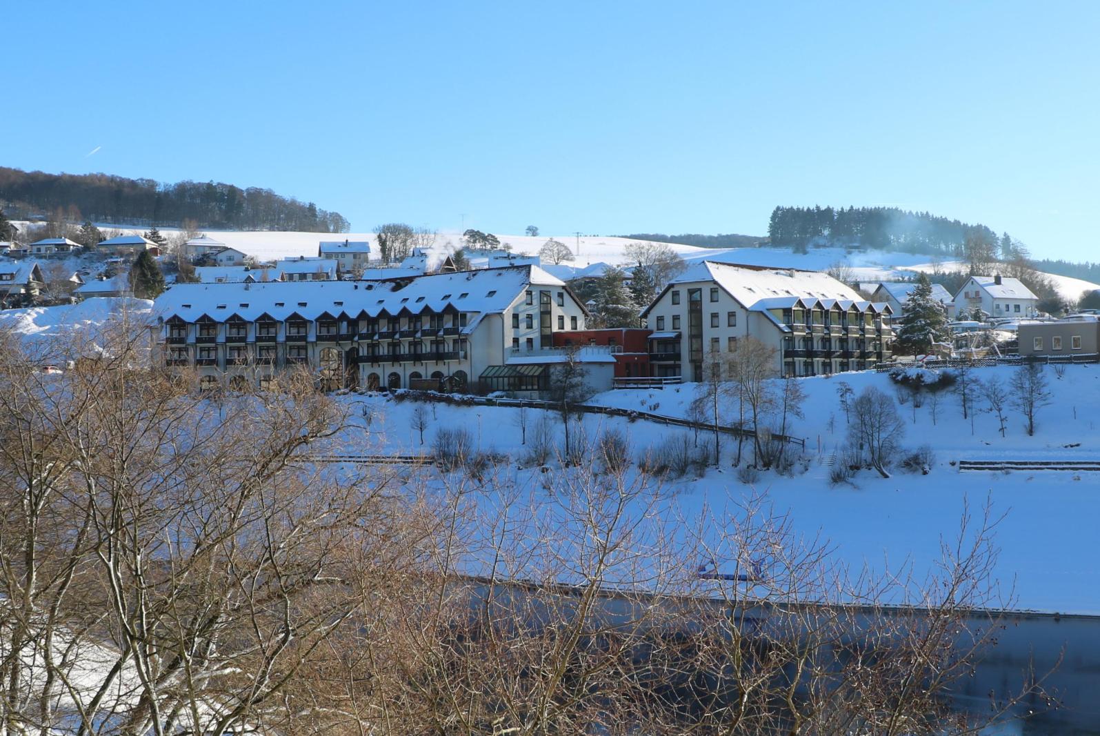 Wintersport Göbels Seehotel Diemelsee
