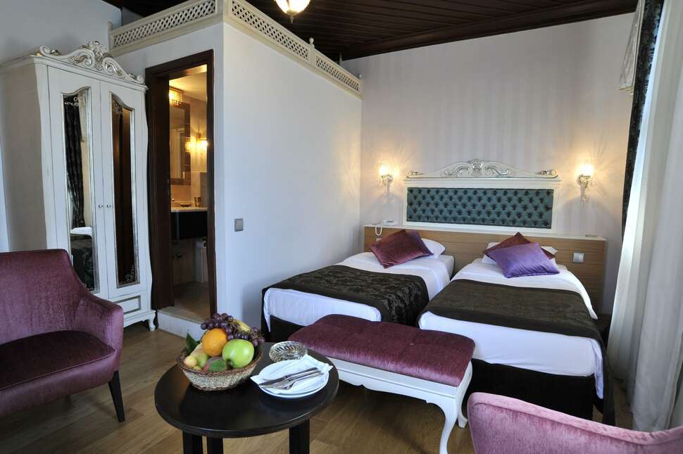 Tuvana Hotel