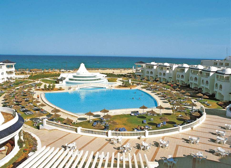 Golden Tulip Taj Sultan