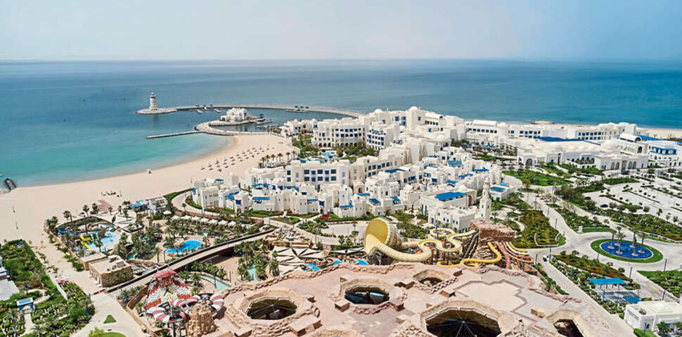 Hilton Salwa Beach Resort
