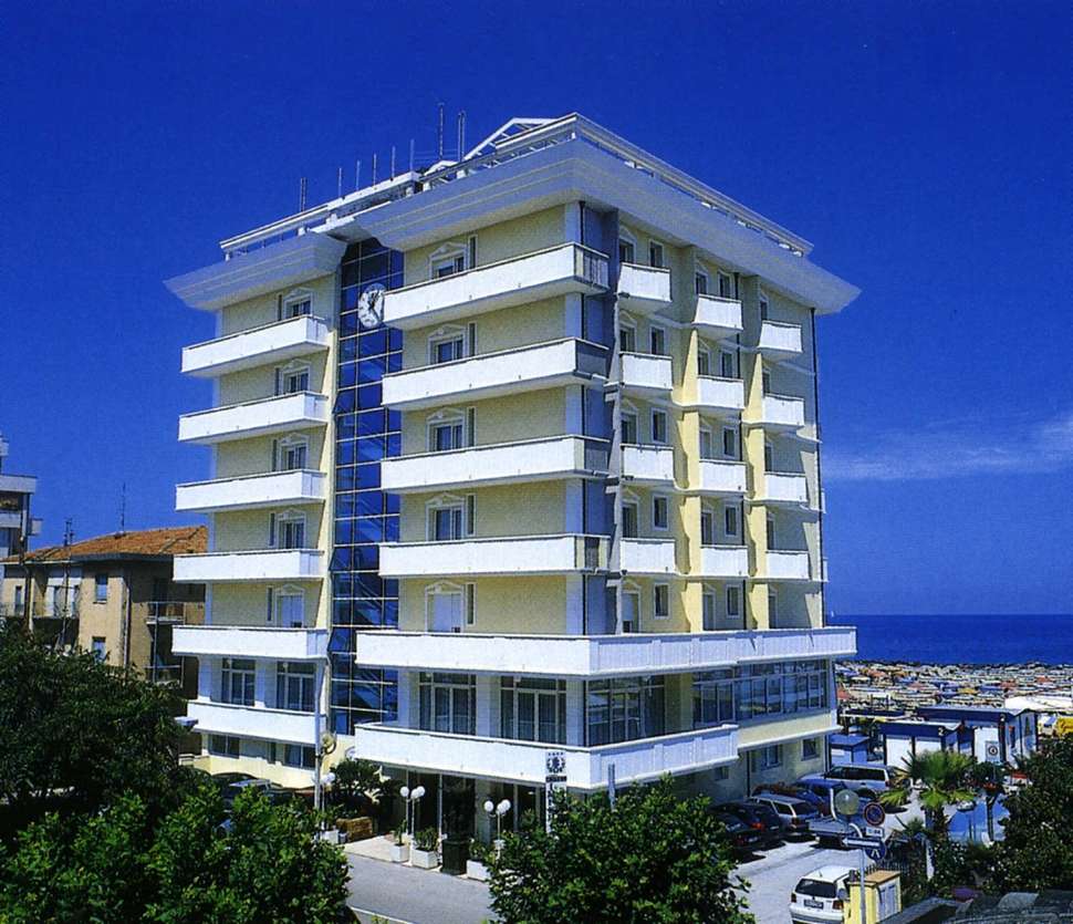 Hotel Imperial Beach