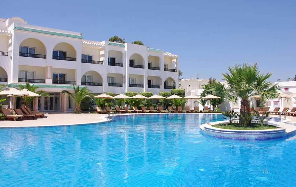 Royal Nozha Hotel