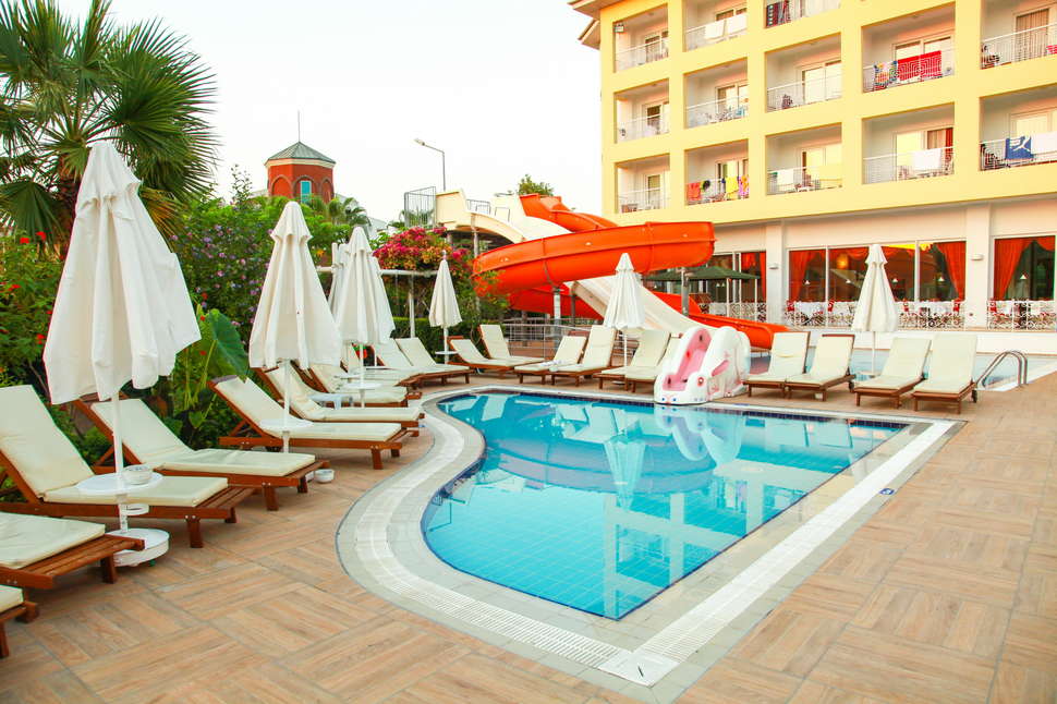 Pine House Hotel