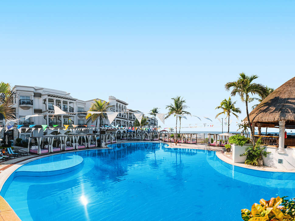 Wyndham Alltra Playa del Carmen