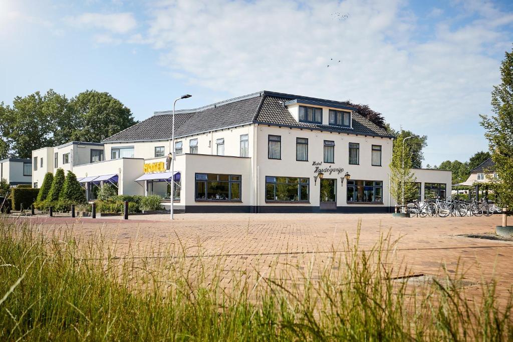 Van der Valk Hotel Hardegarijp-Leeuwarden