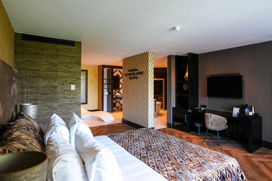 Royal Suite Chocolate